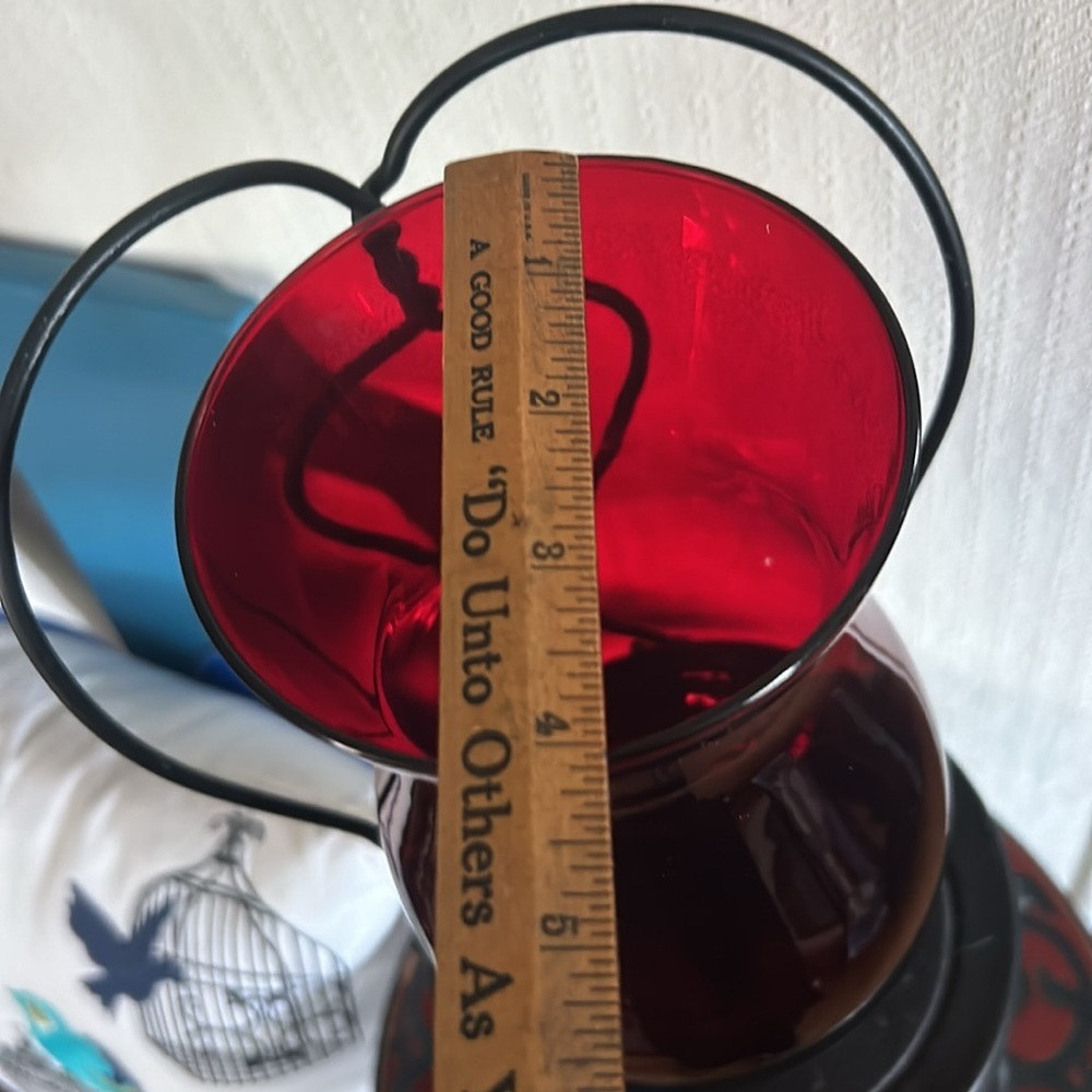 Ruby RED round Glass VASE - Picture 7 of 7
